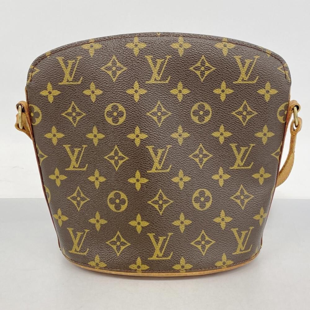 Louis Vuitton Shoulder Bags