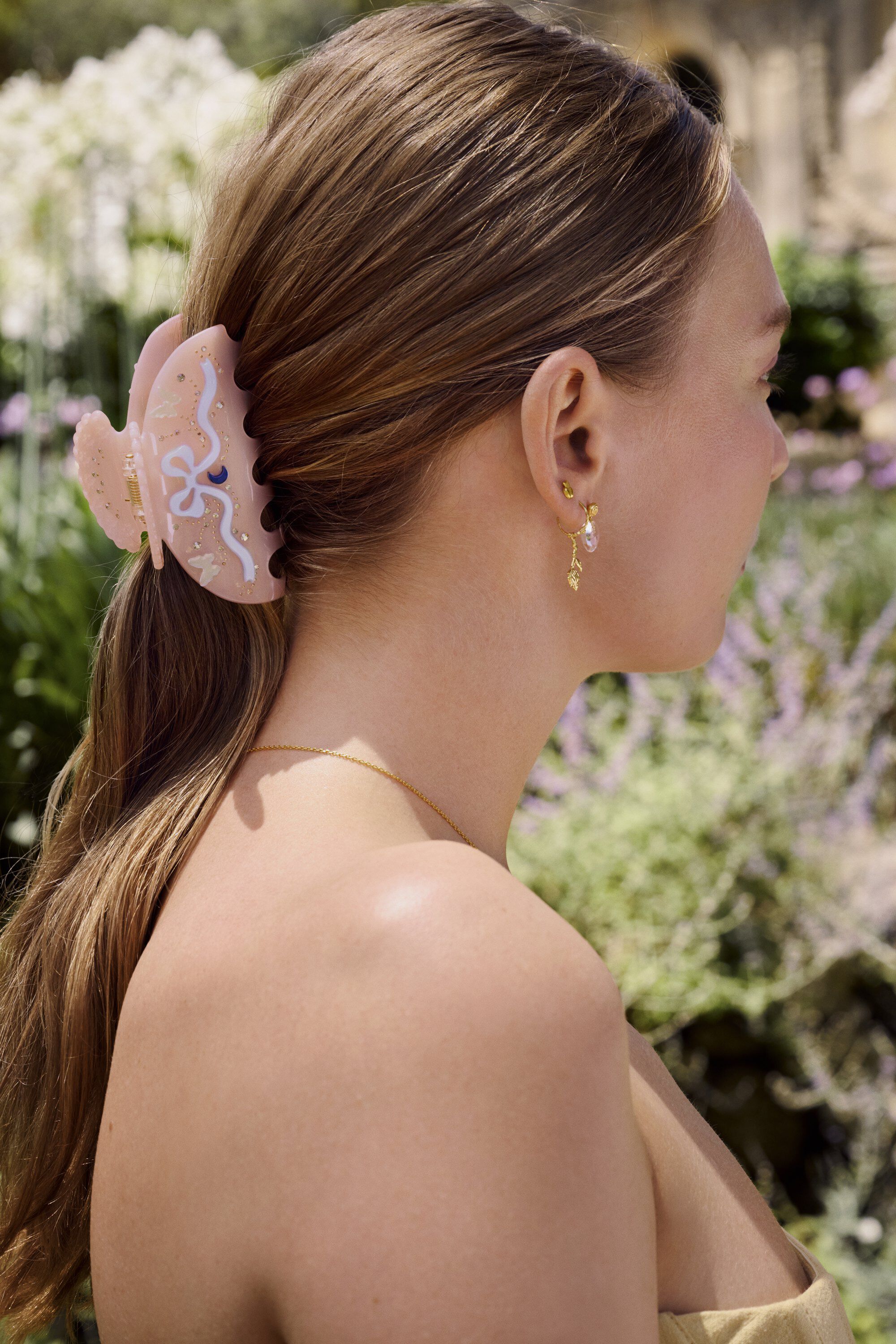 Desiree Hairclaw, Blush