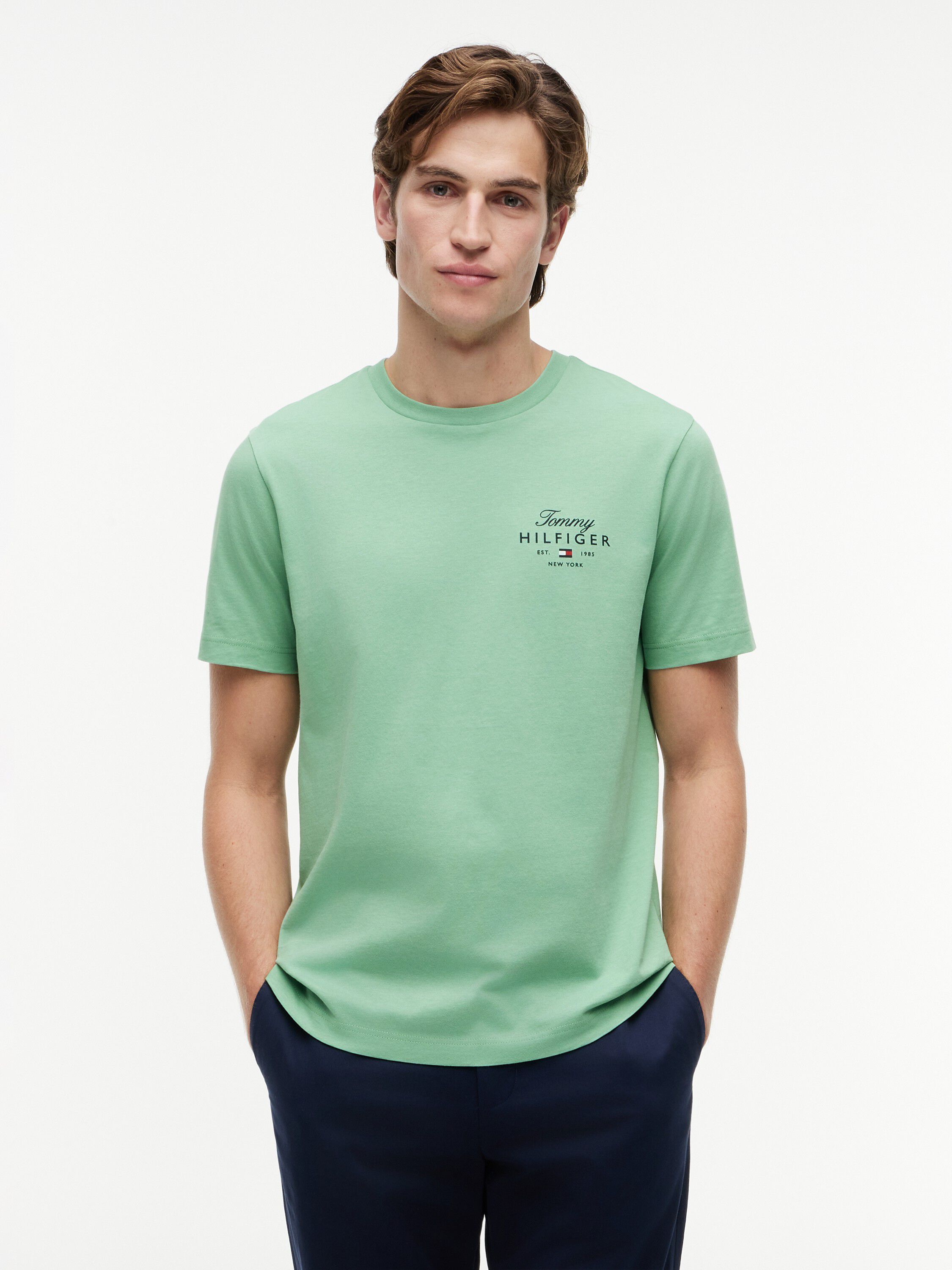 SCRIPT STACK REGULAR TEE