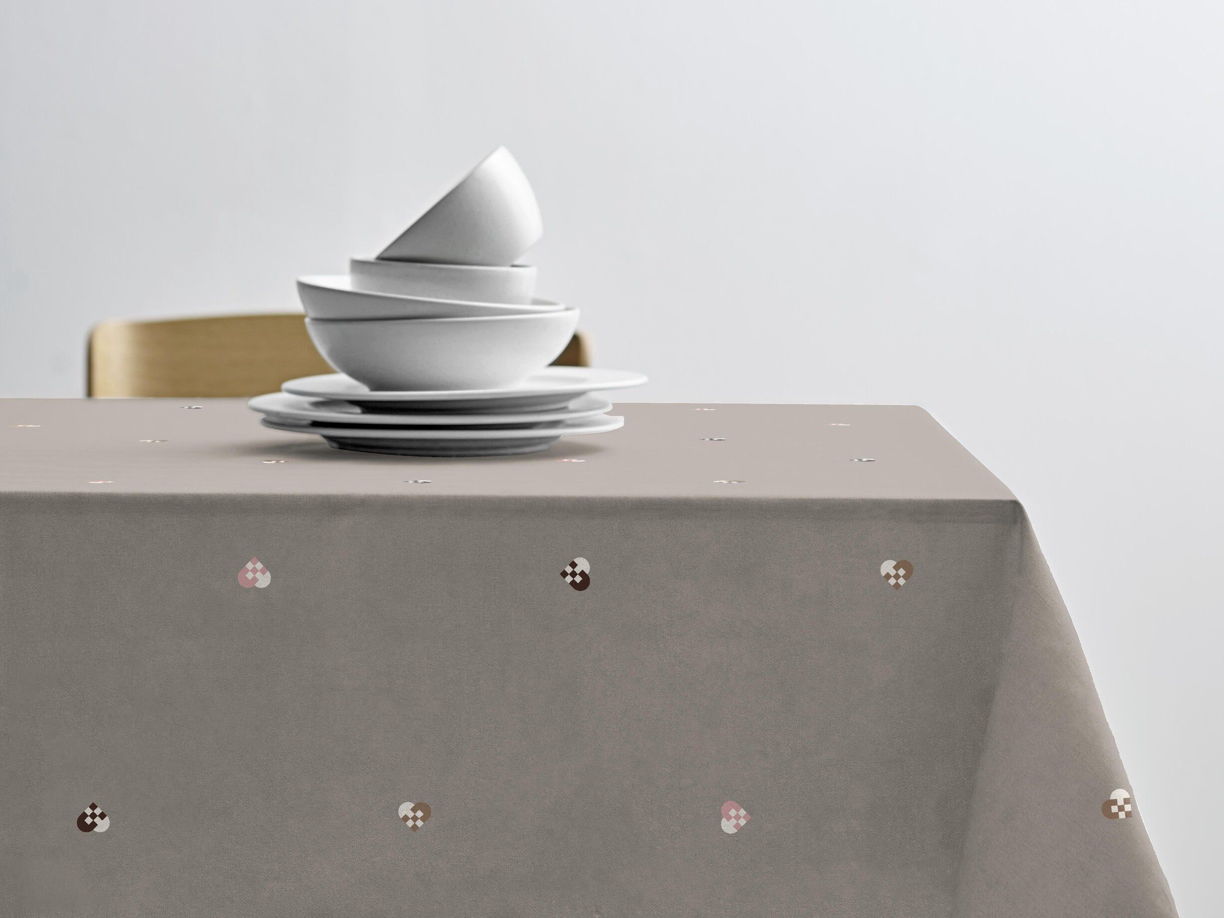 Julbordsduk 140x320 Christmas Hearts Embroidery Rose