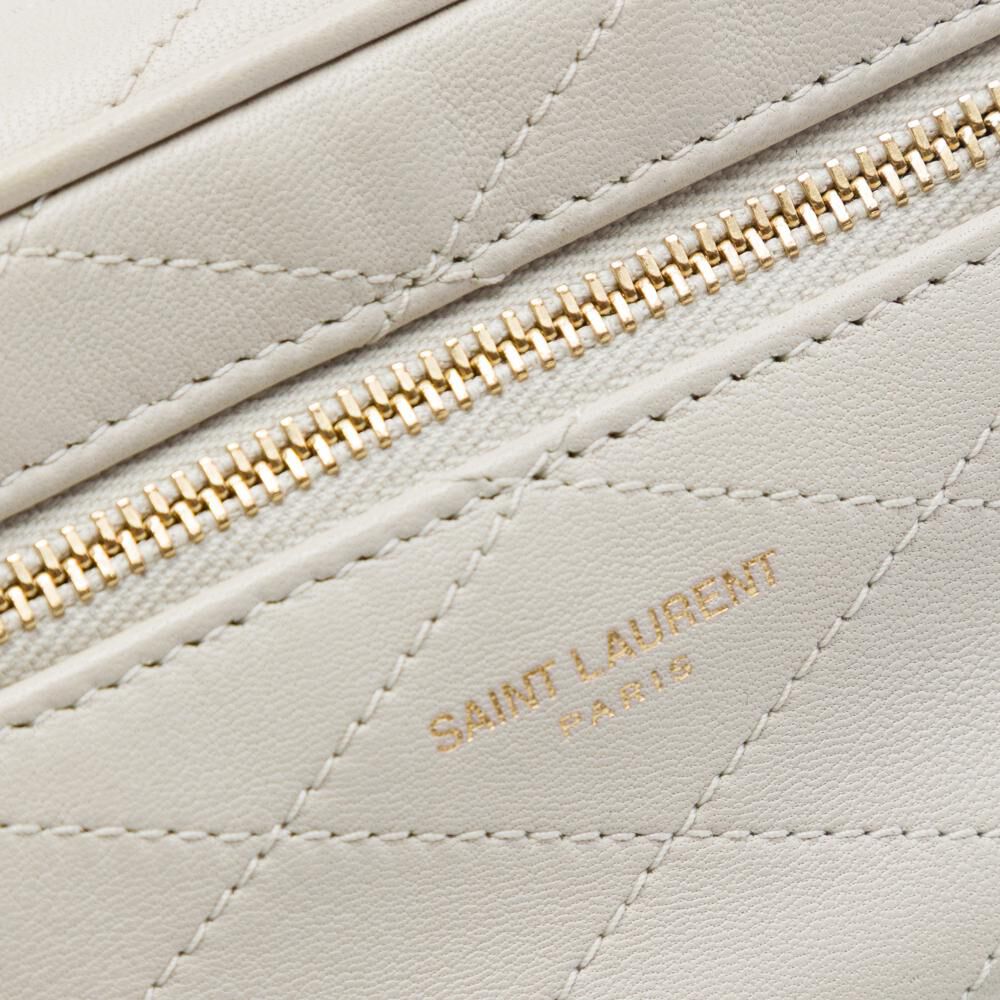 Yves Saint Laurent Handbag
