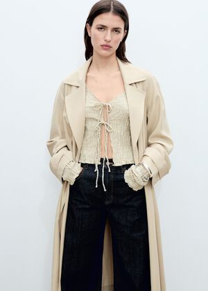 Soft trench with belt