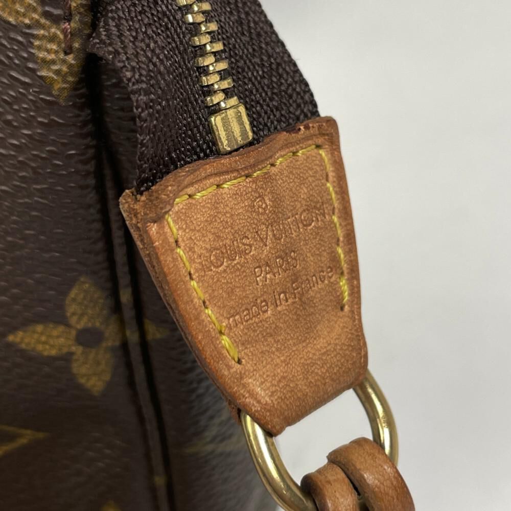 Louis Vuitton Pochette Accessoires