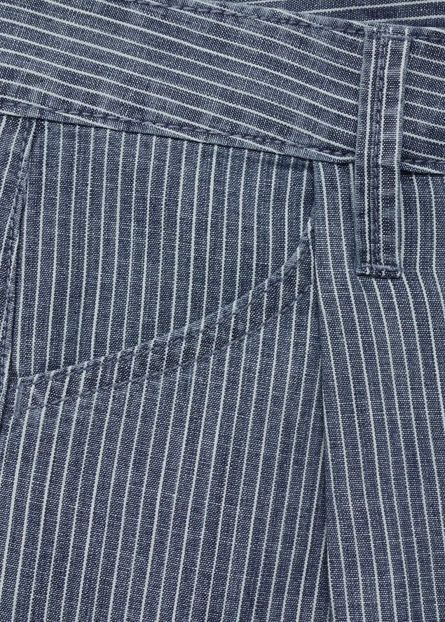 Mid-rise striped denim shorts