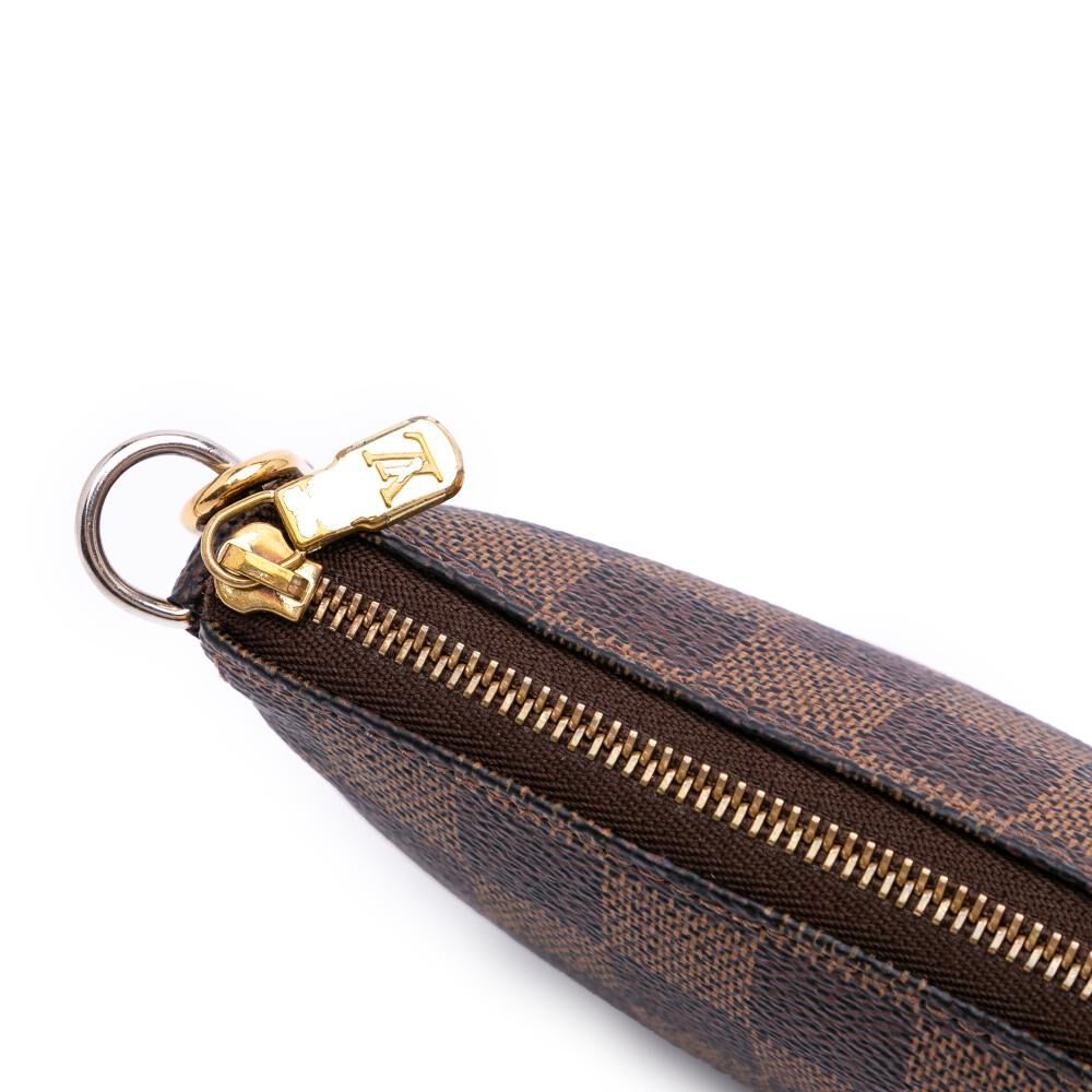 Louis Vuitton Pochette Accessoires