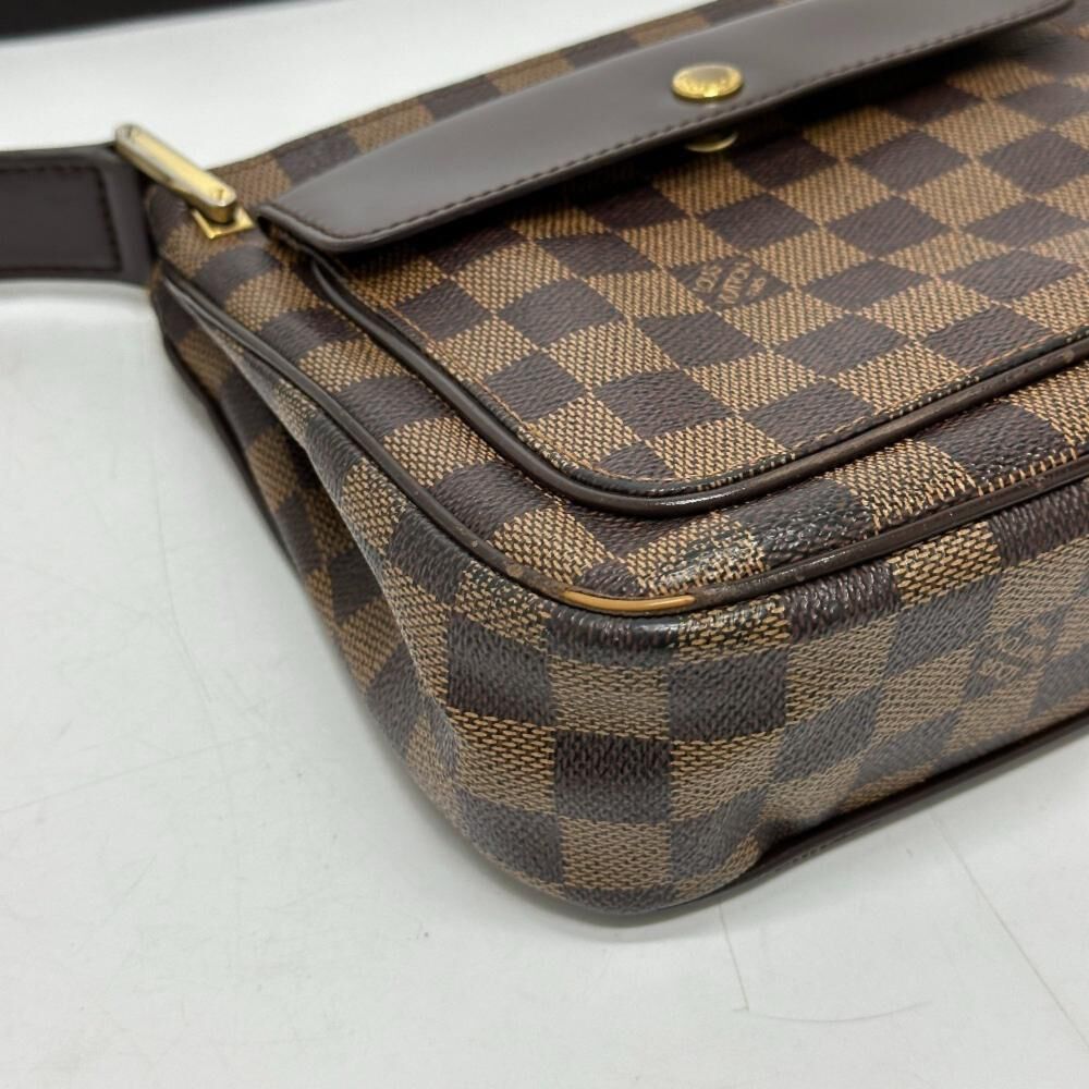 Louis Vuitton Shoulder Bags