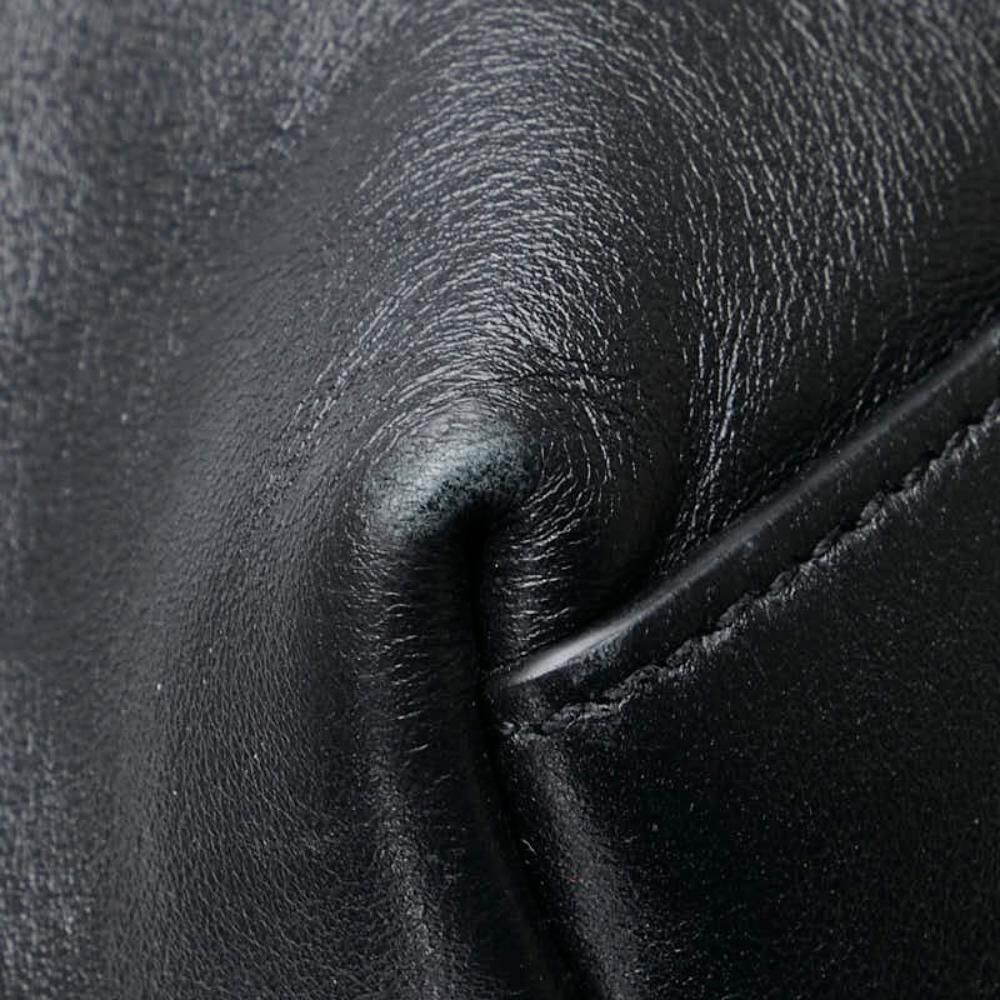 Yves Saint Laurent Tote