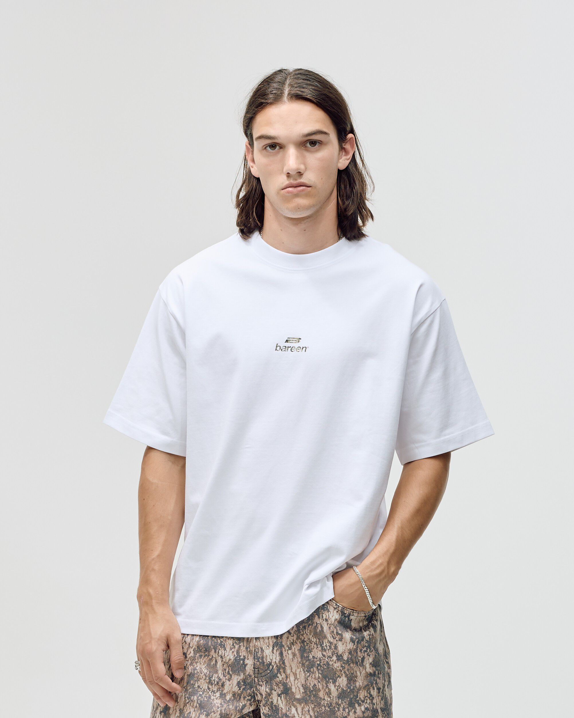 AW26 LOGO BOX FIT