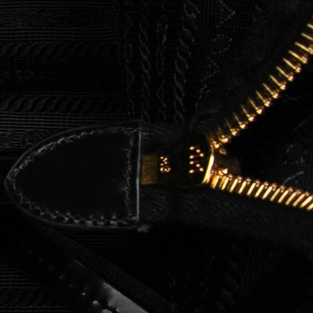 Prada Tessuto