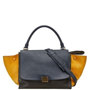 Céline Trapeze