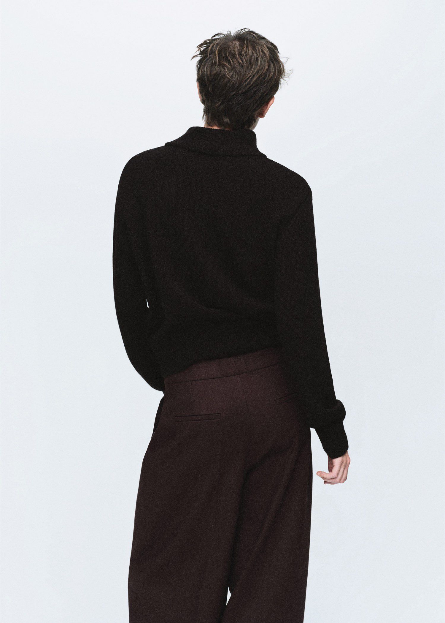 Perkins-neck sweater with button