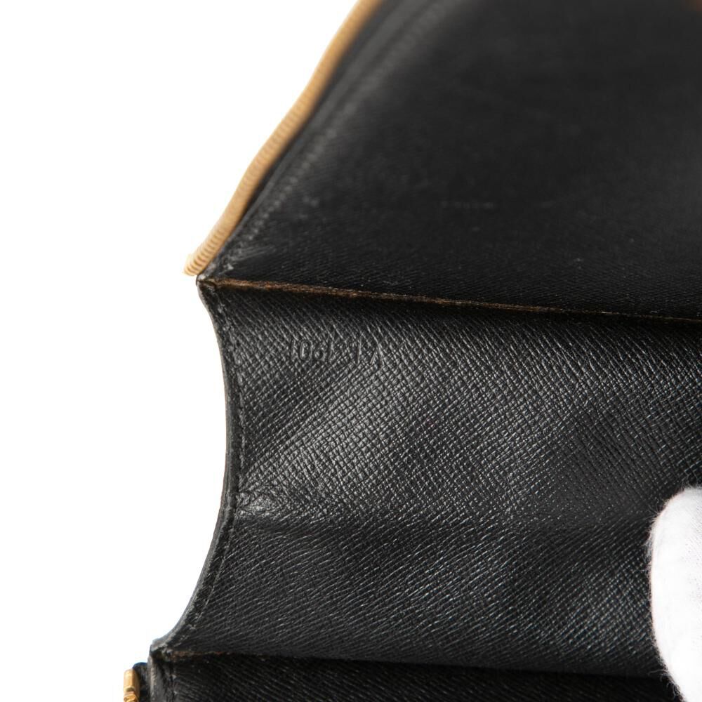 Louis Vuitton Clutch