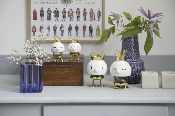 Queen Bimble - White