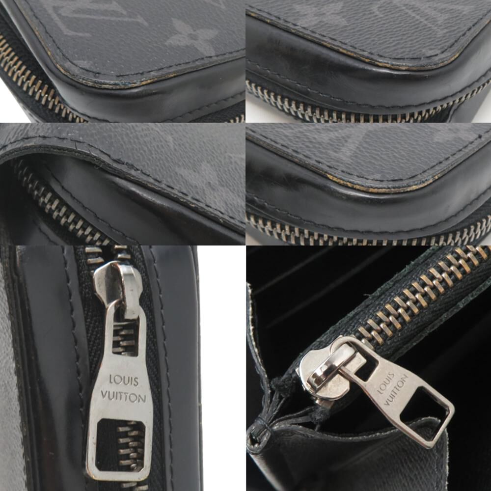 Louis Vuitton Clutch