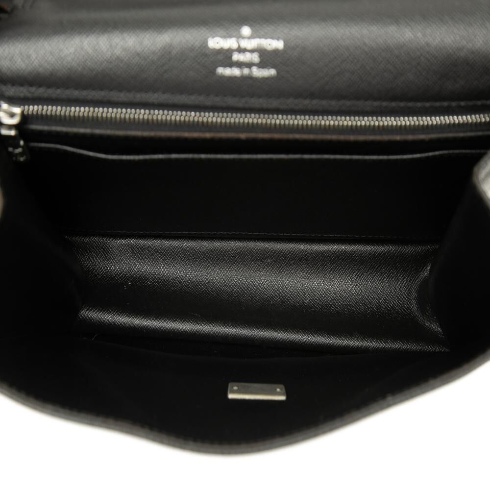 Louis Vuitton Clutch