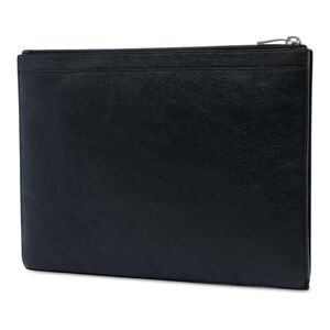 Yves Saint Laurent Clutch