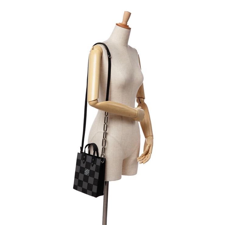 Louis Vuitton Sac Plat