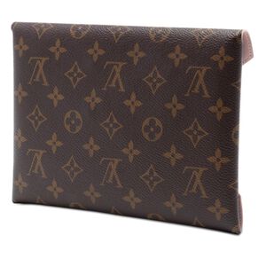 Louis Vuitton Clutch