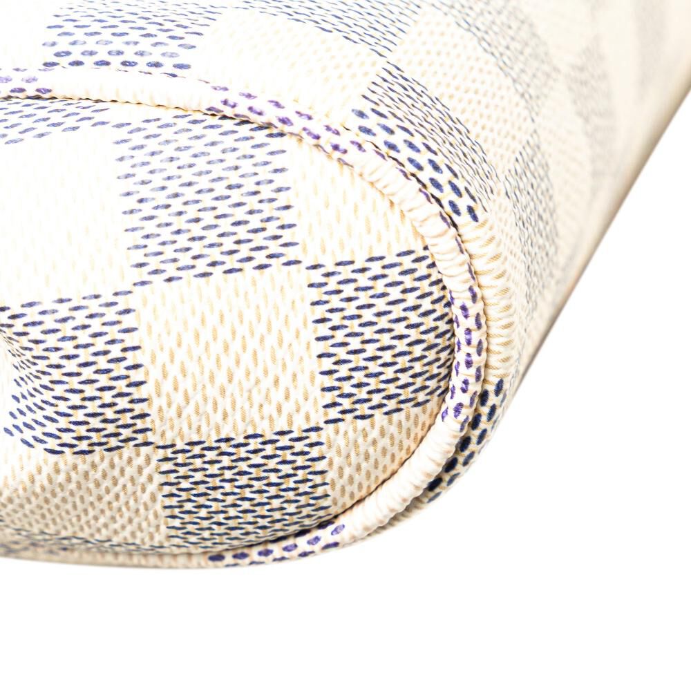 Louis Vuitton Favorite