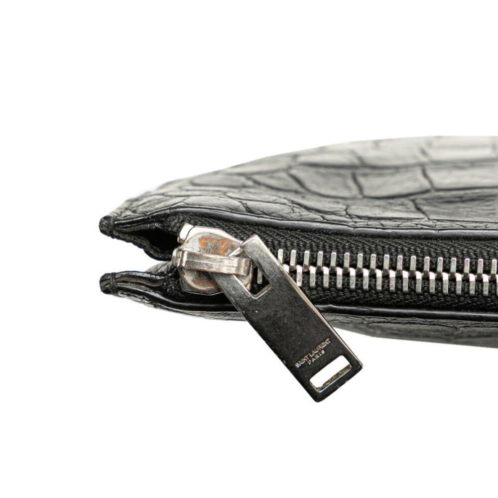 Yves Saint Laurent Clutch