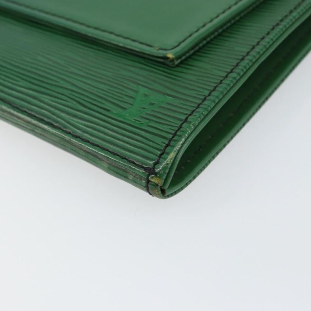 Louis Vuitton Clutch