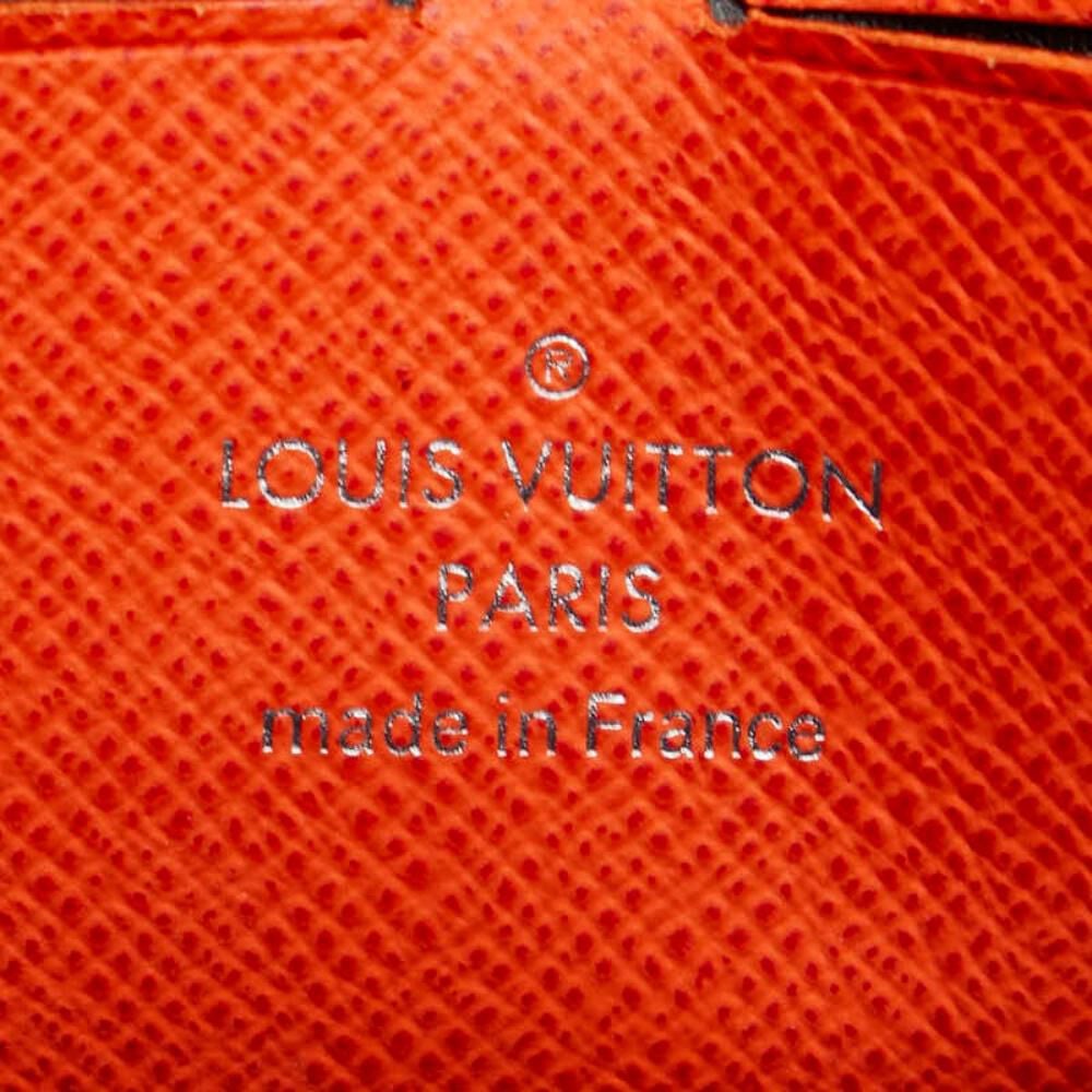 Louis Vuitton Clutch