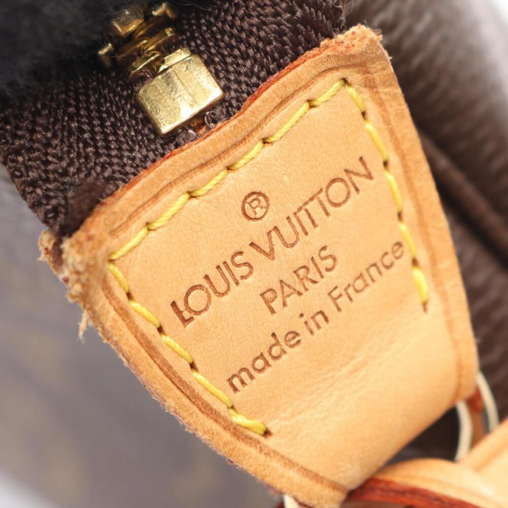 Louis Vuitton Pochette Accessoires