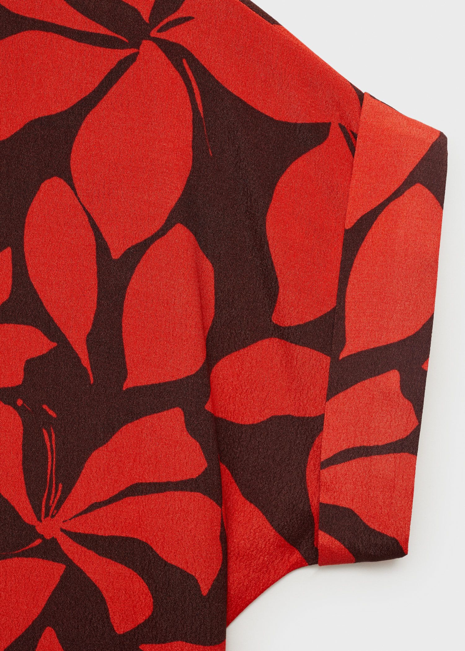 Printed short-sleeved shirt