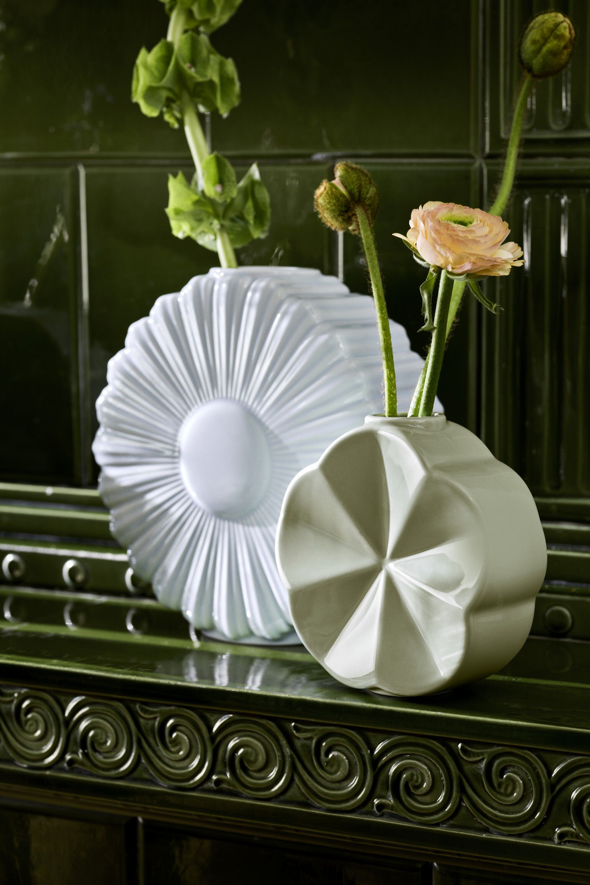 Flower Vase Snerle H14 cm gr&oslash;n porcel&aelig;n