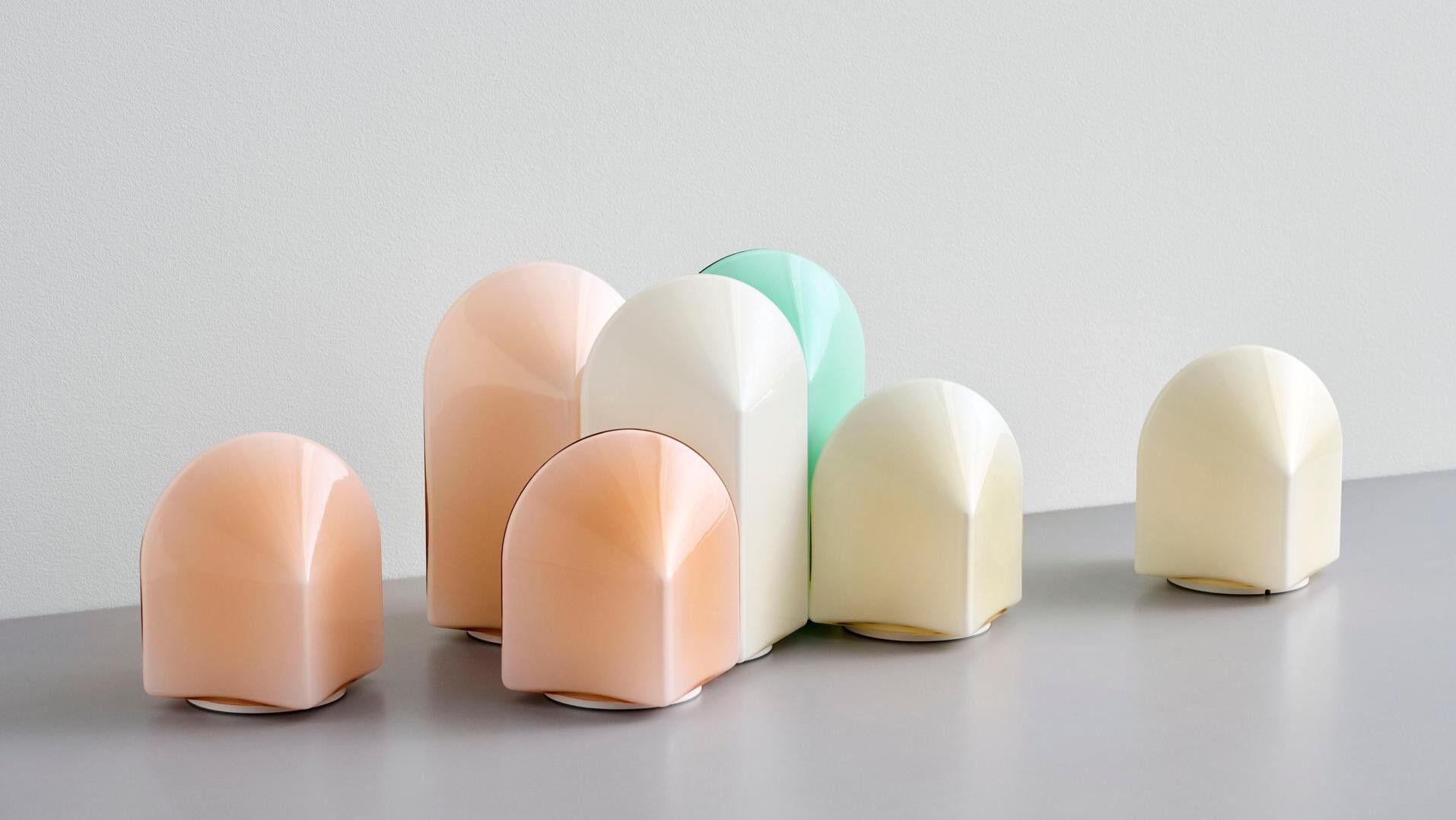 Parade Portable Lamp-240-Shell whit