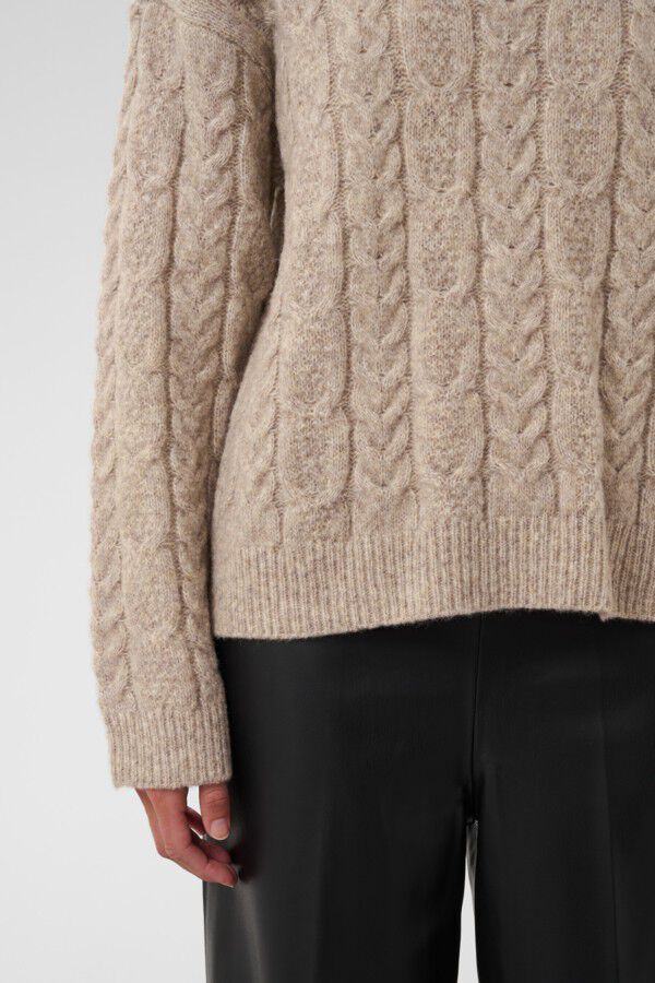 SLIdalia Pullover