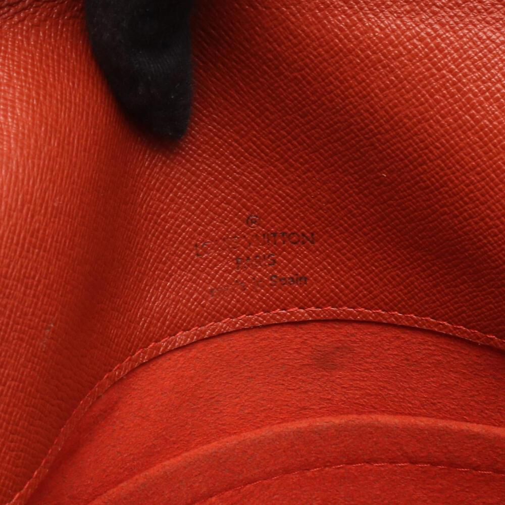 Louis Vuitton Shoulder Bags