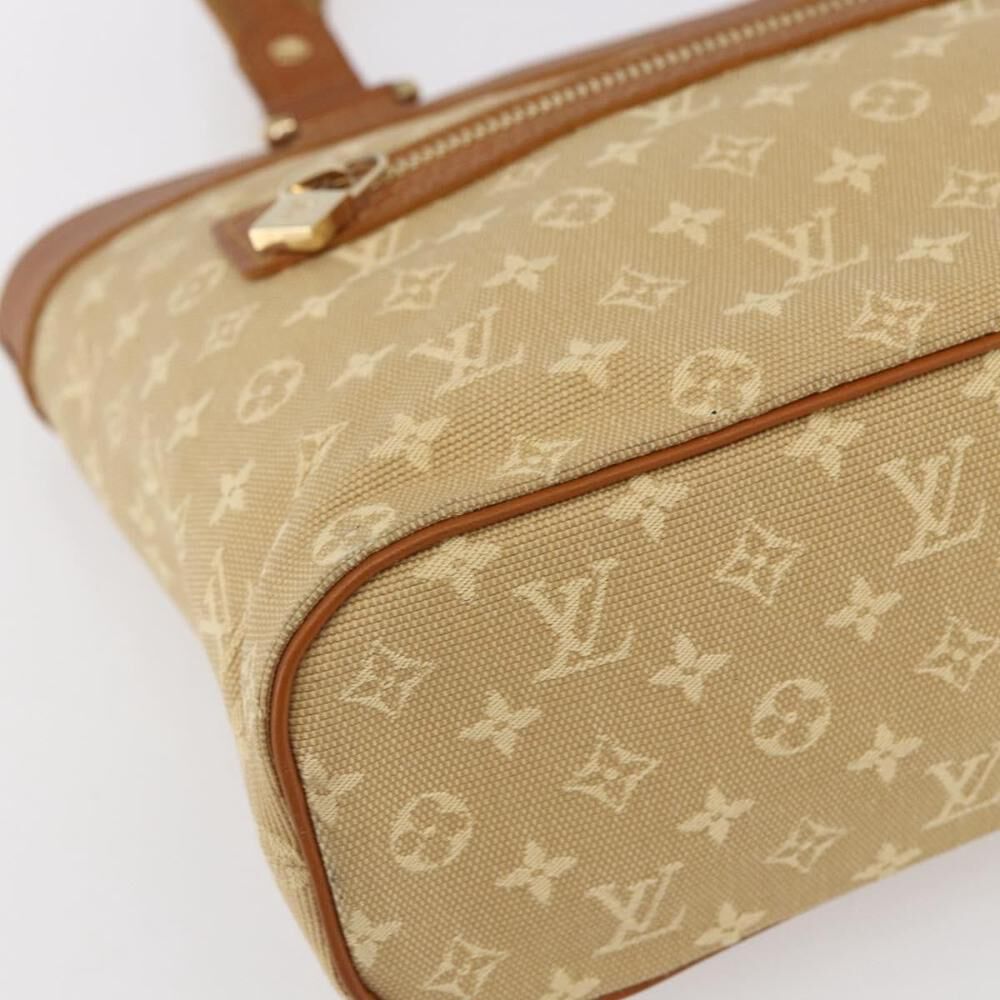 Louis Vuitton Lucille