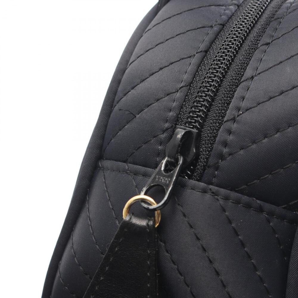 Yves Saint Laurent Handbag