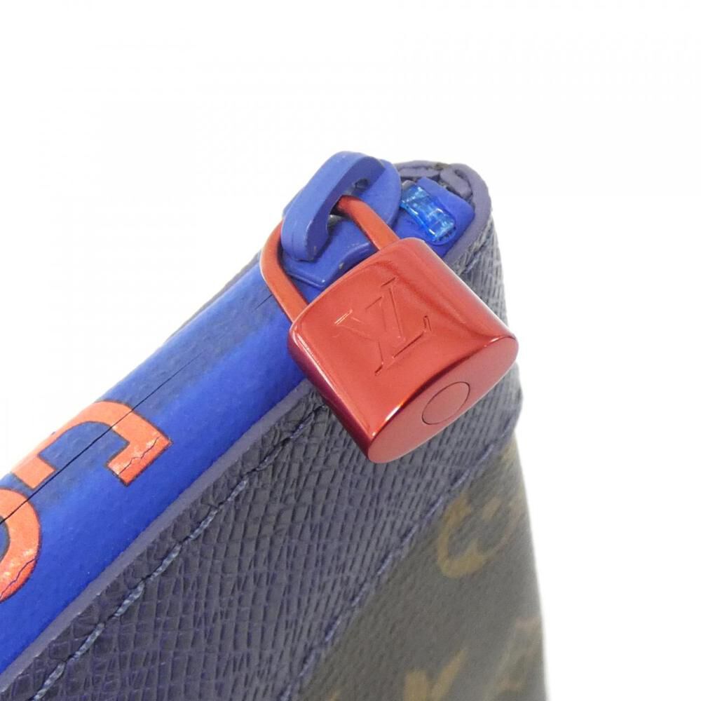 Louis Vuitton Pochette Apollo