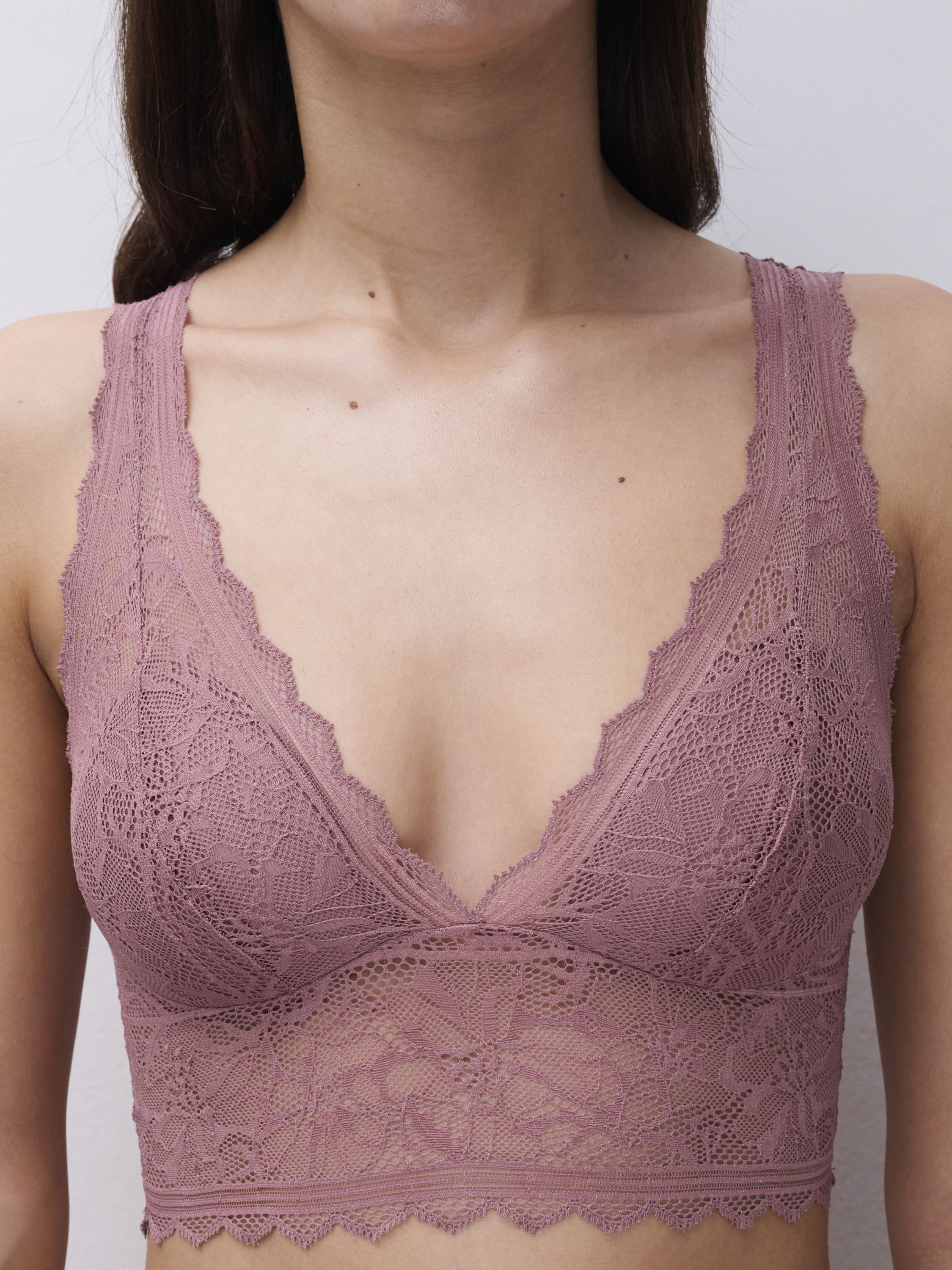 Floral Touch Wirefree triangle foam bra