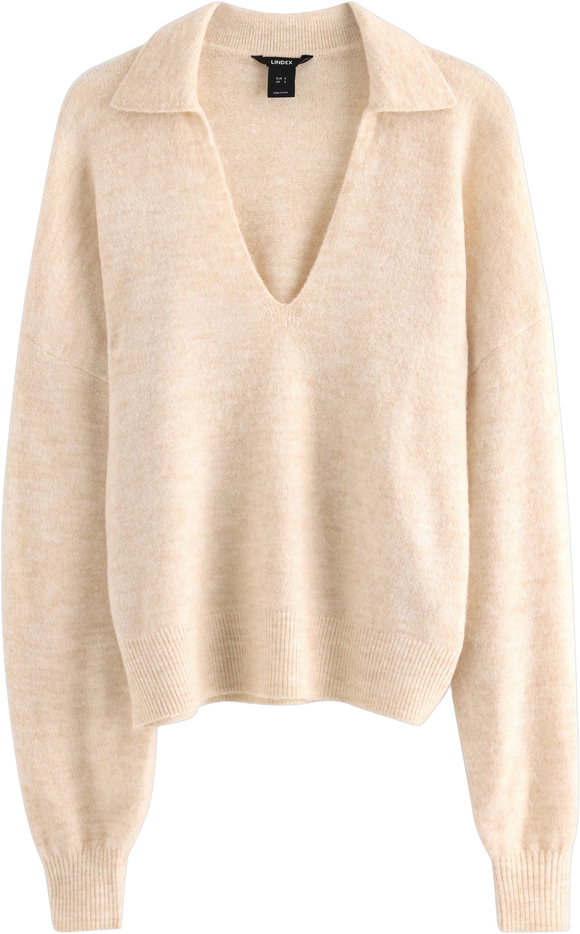 Strikket genser i mykt stoff med v-