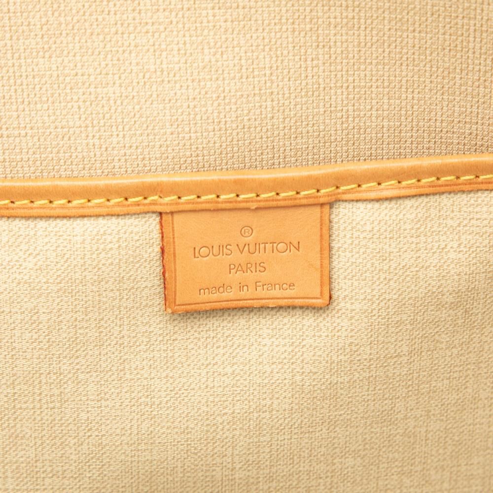Louis Vuitton Excursion