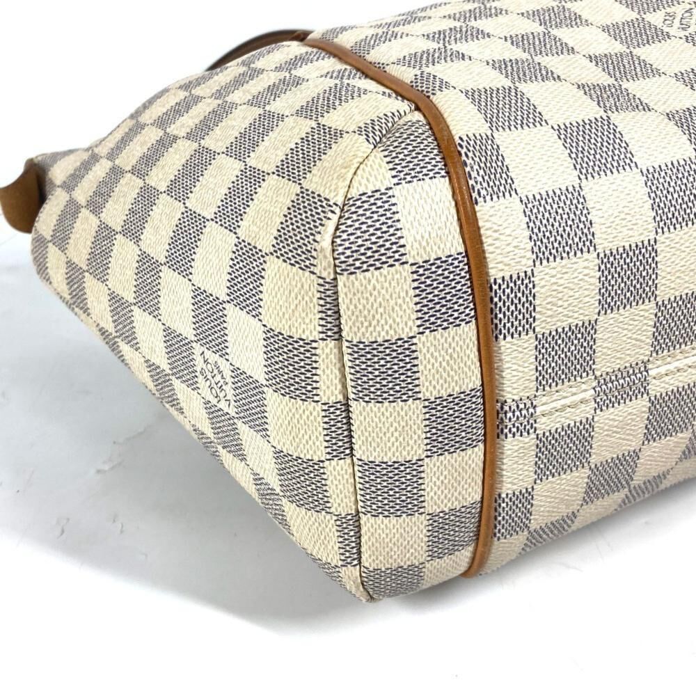 Louis Vuitton Totally