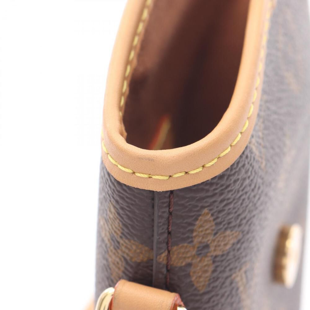 Louis Vuitton Shoulder Bags