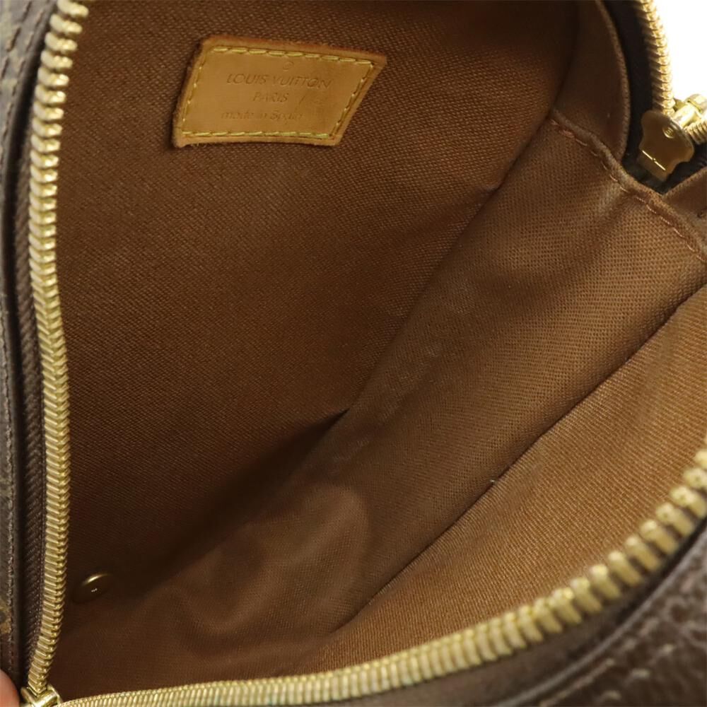 Louis Vuitton Shoulder Bags