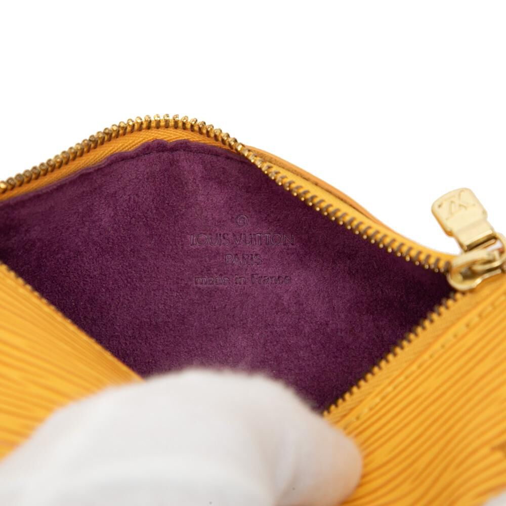 Louis Vuitton Papillon