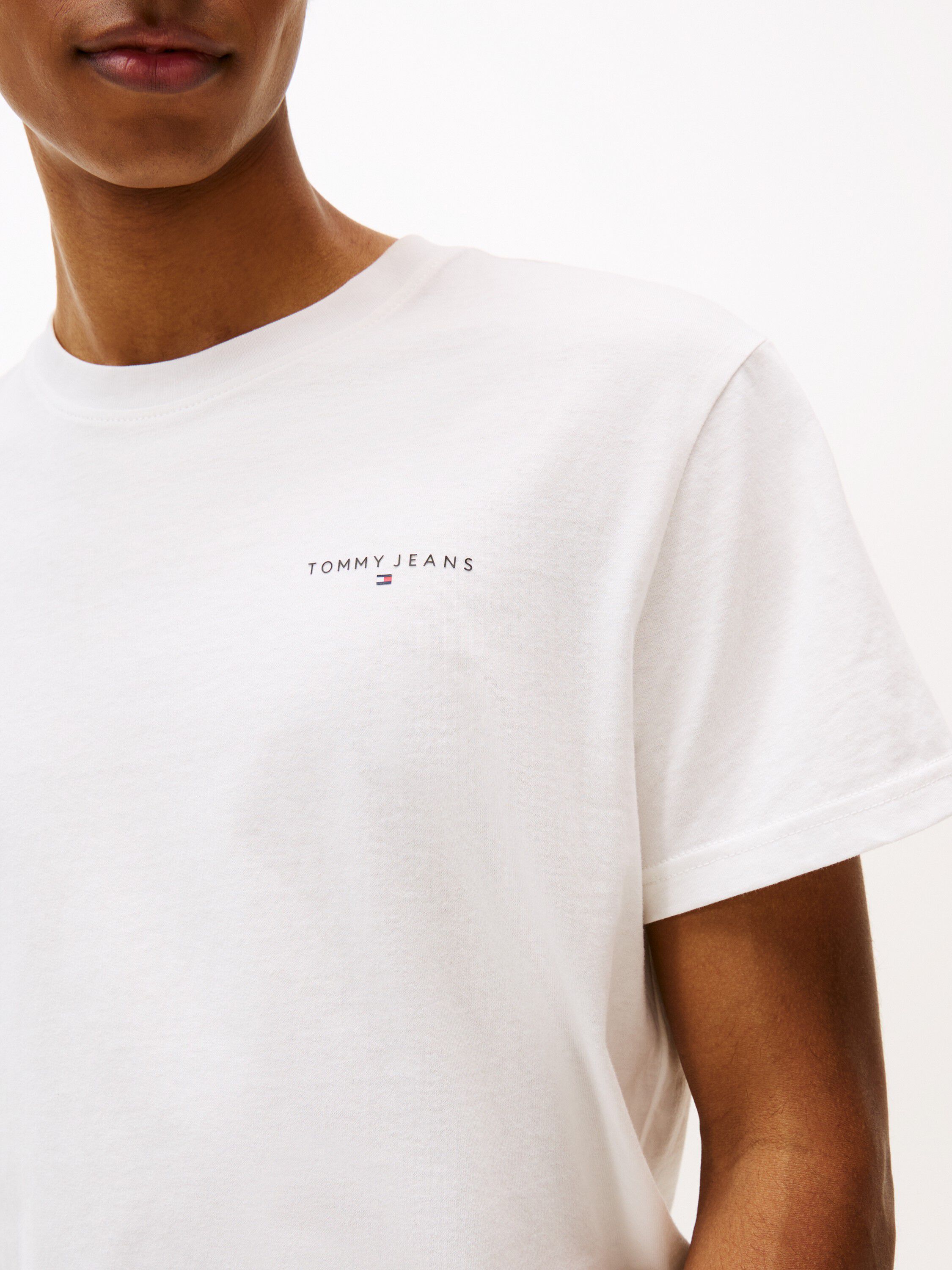 TJM SLIM LINEAR CHEST TEE EXT
