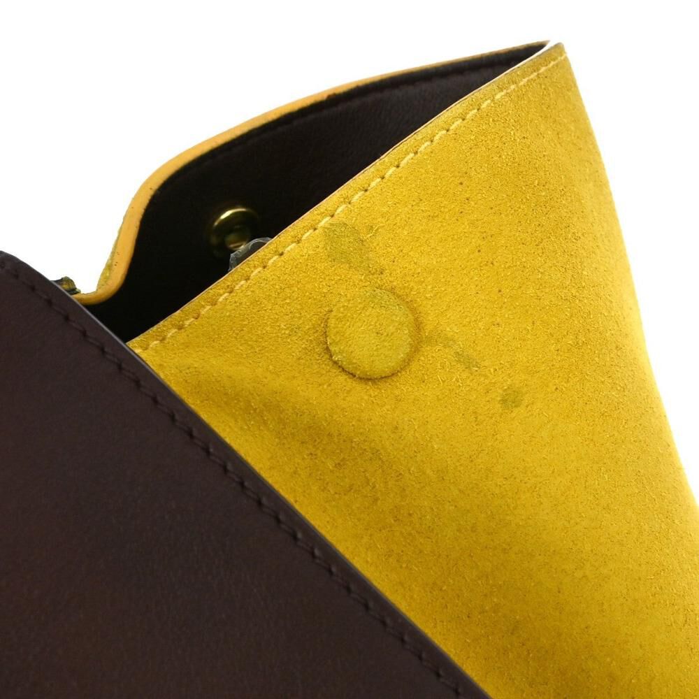 C&eacute;line Trapeze