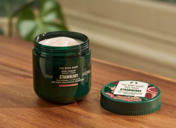 Strawberry Body Yogurt
