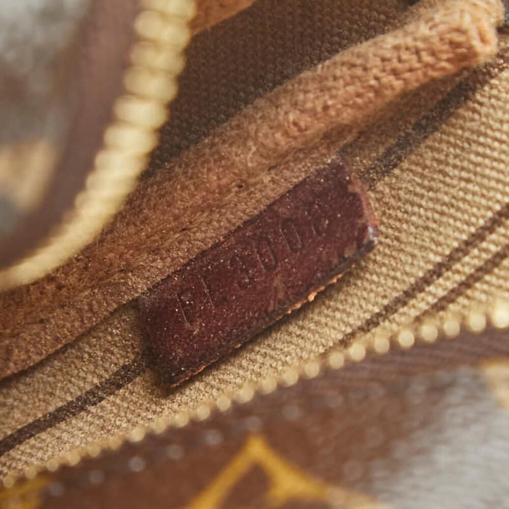 Louis Vuitton Pochette Accessoires