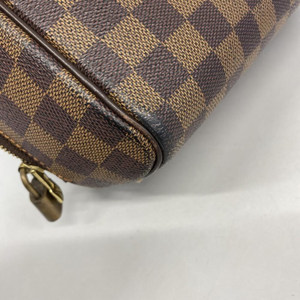 Louis Vuitton Nolita