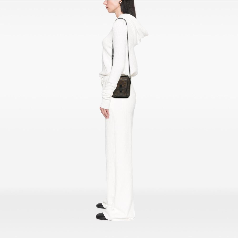 Louis Vuitton Shoulder Bags