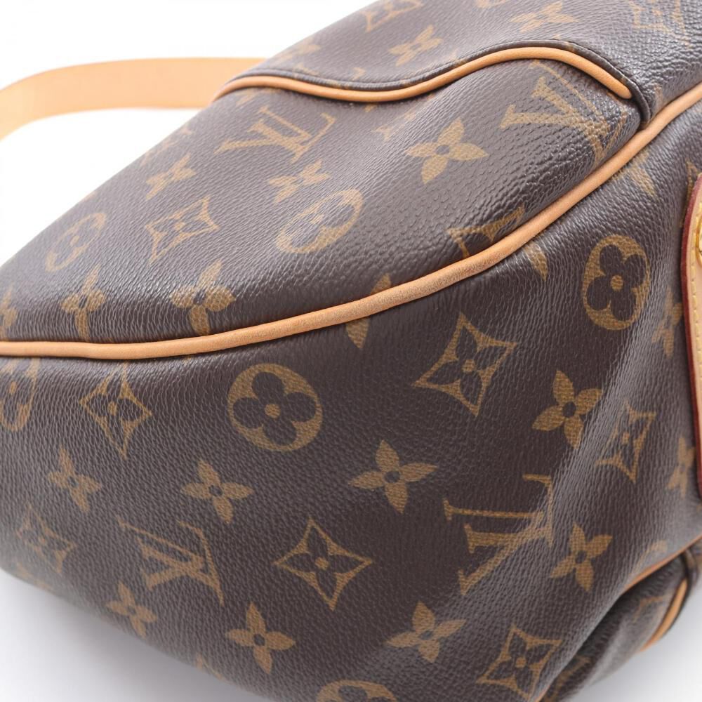 Louis Vuitton Shoulder Bags