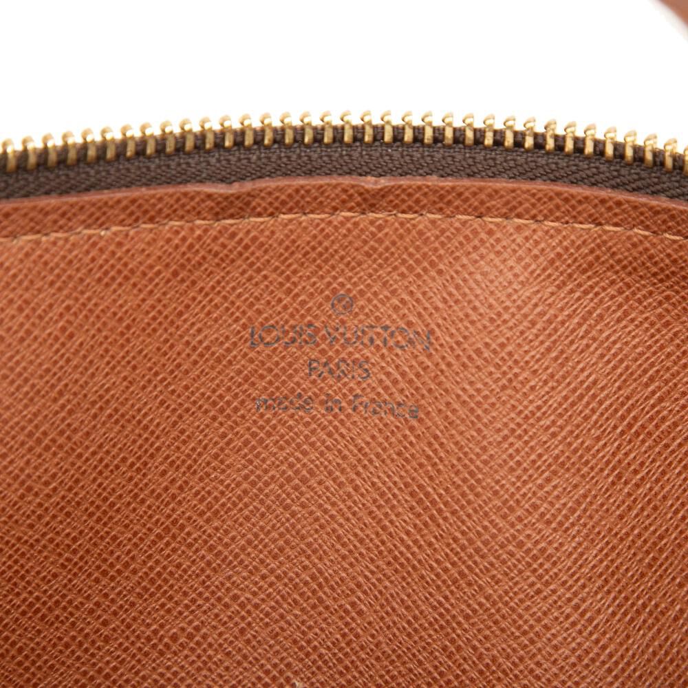 Louis Vuitton Papillon